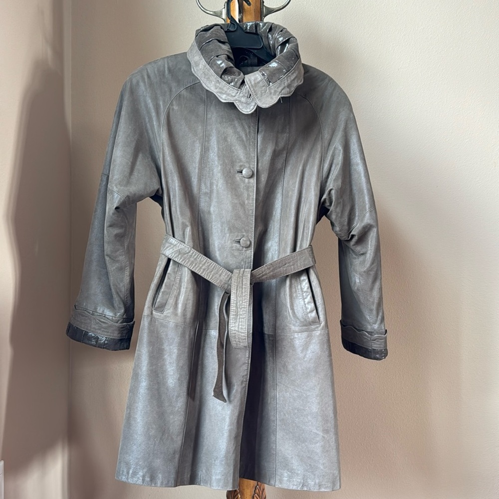 Vintage leather jacket sz M-L